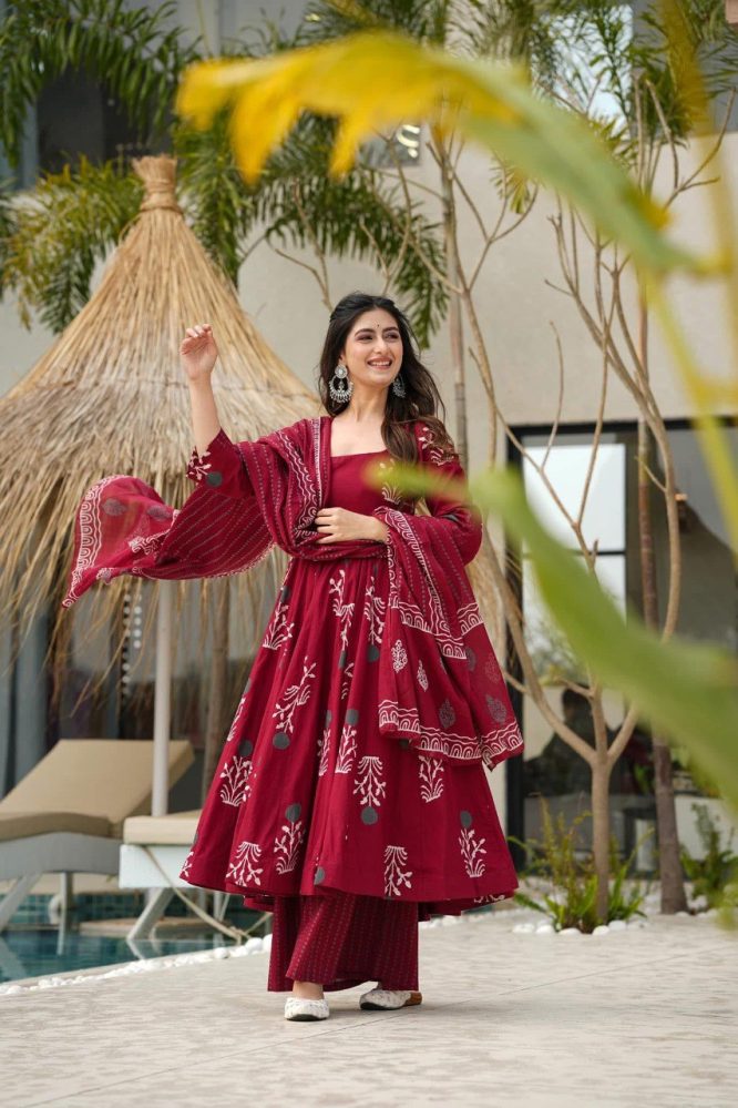 Pavitra's Pure Cotton Anarkali Suit Set