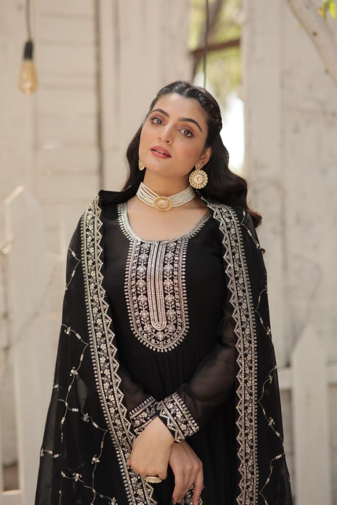 Mitali's Superb Quality Fancy Gown