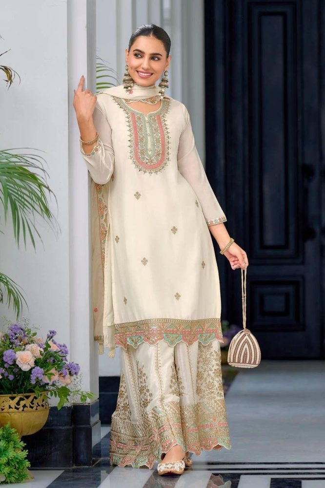 Zeenat Embroidered Charm