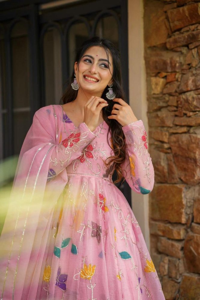 Aarohi Pinkish Charm
