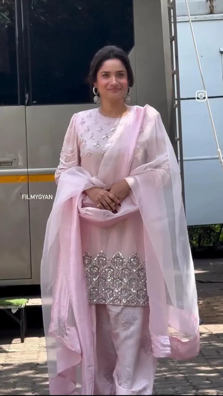 Ankita Luxe Farshi Suit Set