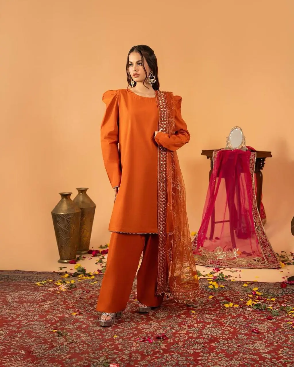 Kiara Luxe Embroidered Kurta Set