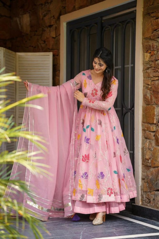 Aarohi Pinkish Charm