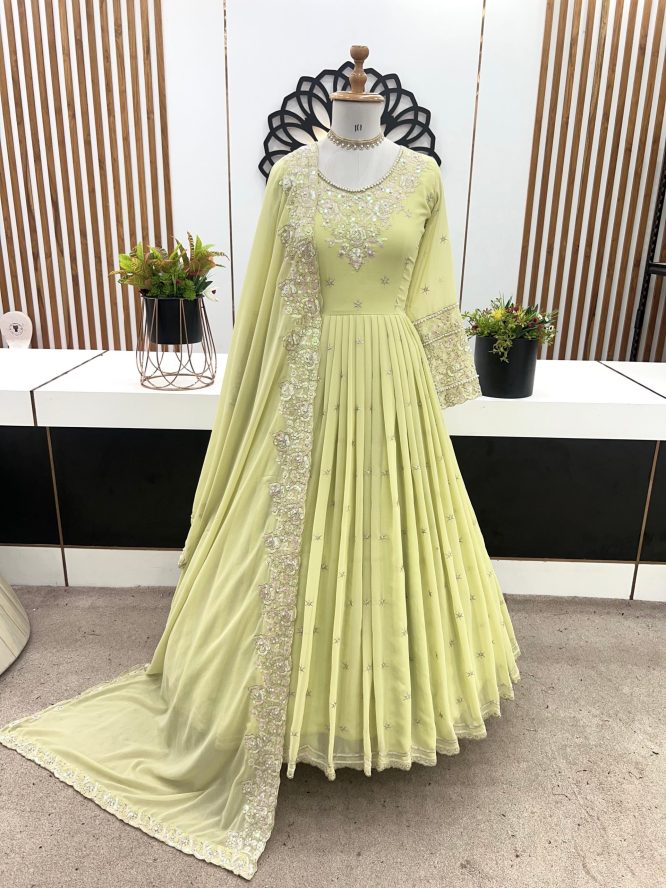 Elysian Thread Anarkali
