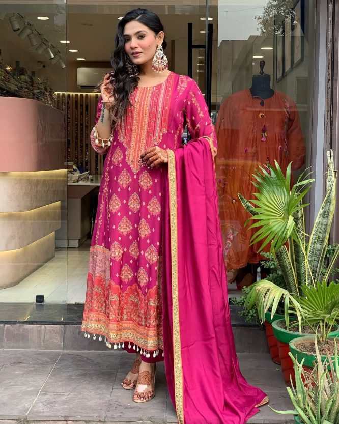 Rani Pink Embroidered Kurta Set with Dupatta
