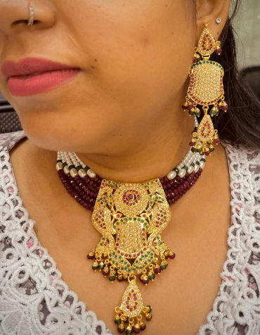 Jadau Necklace Sets