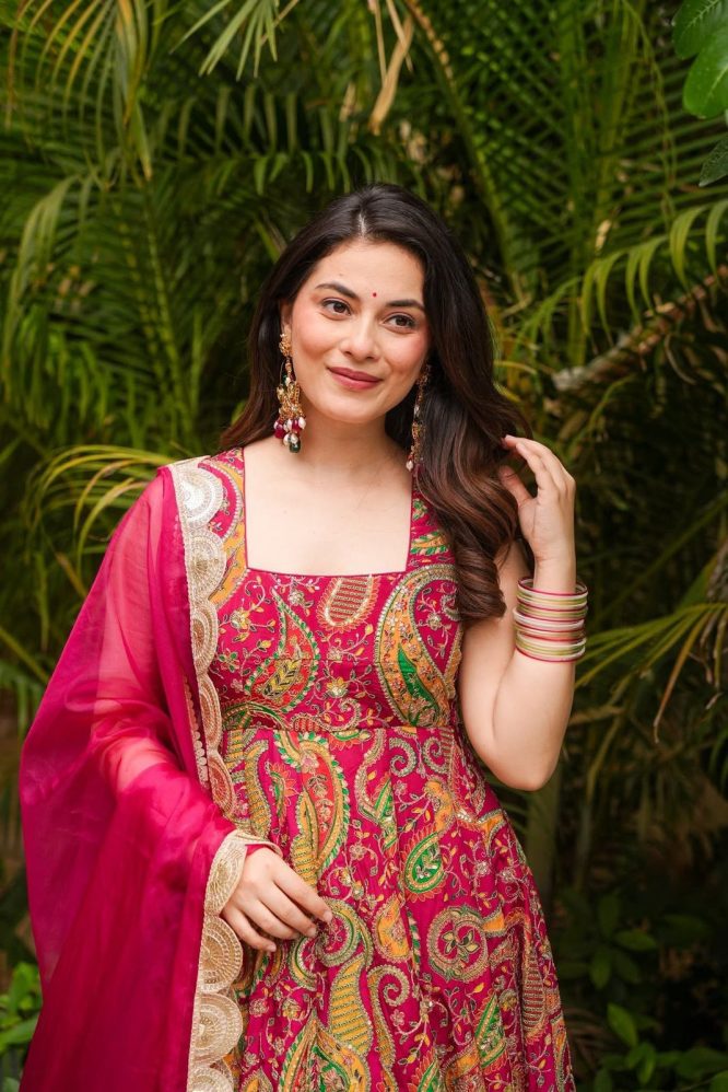 Bandhej Paisley Printed Anarkali with Ombre Dupatta