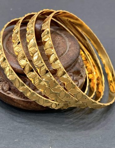 Gold Platted Bangles 576555