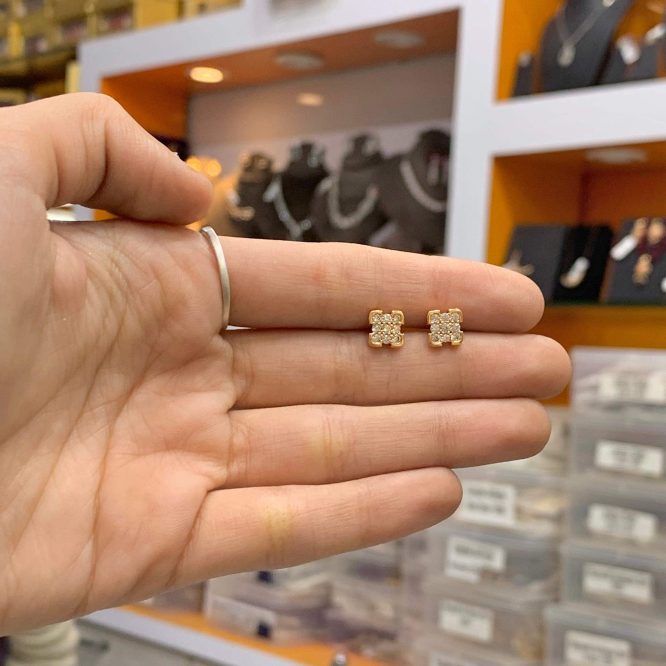 Zircon Earring