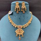 Antique Necklacesets 4785467