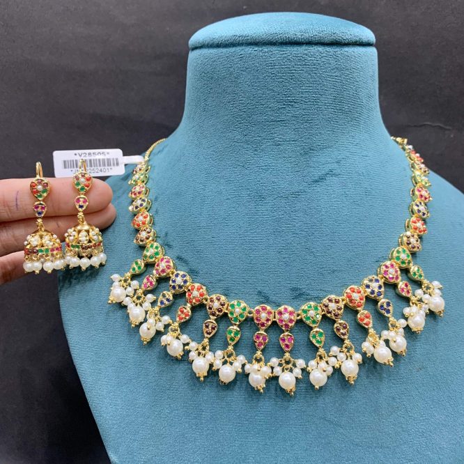Jadau Necklace Sets