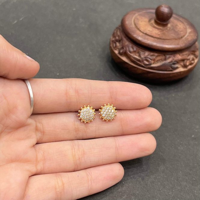 Zircon Earring
