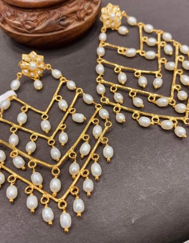 Jadau Earrings 1846184