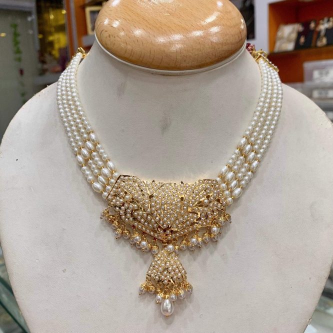 Jadau Necklace set