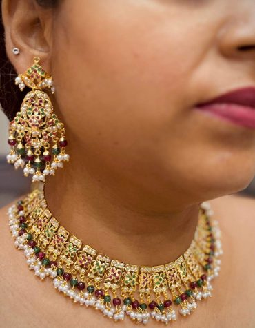 Jadau Necklace Set