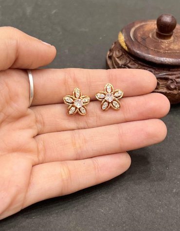 Zircon Earring