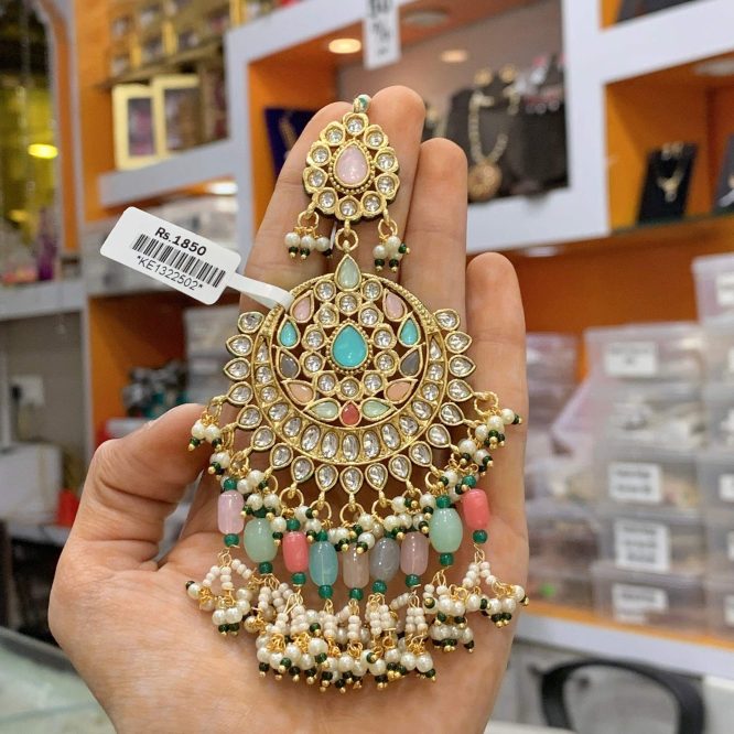 Kundan earrings