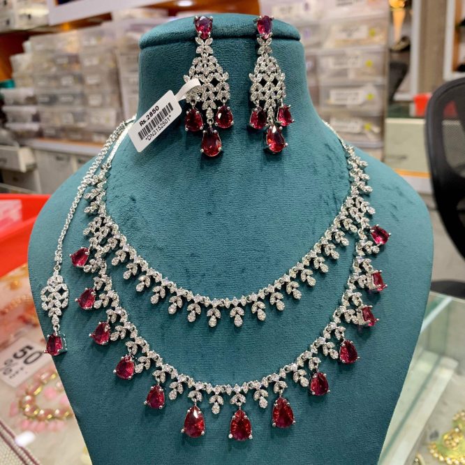Zircon Necklace Set