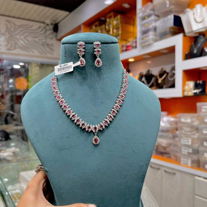 Zircon Necklace Set