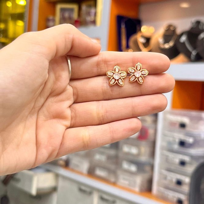 Zircon Earring