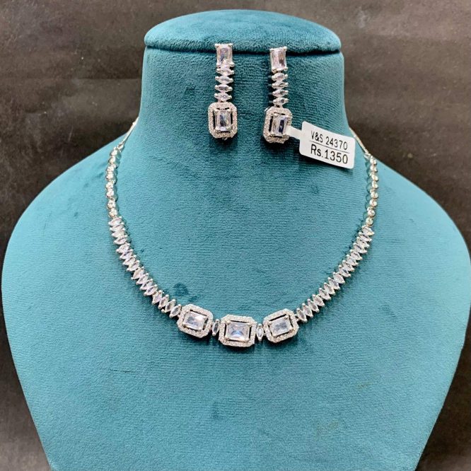 Zircon Necklace Set