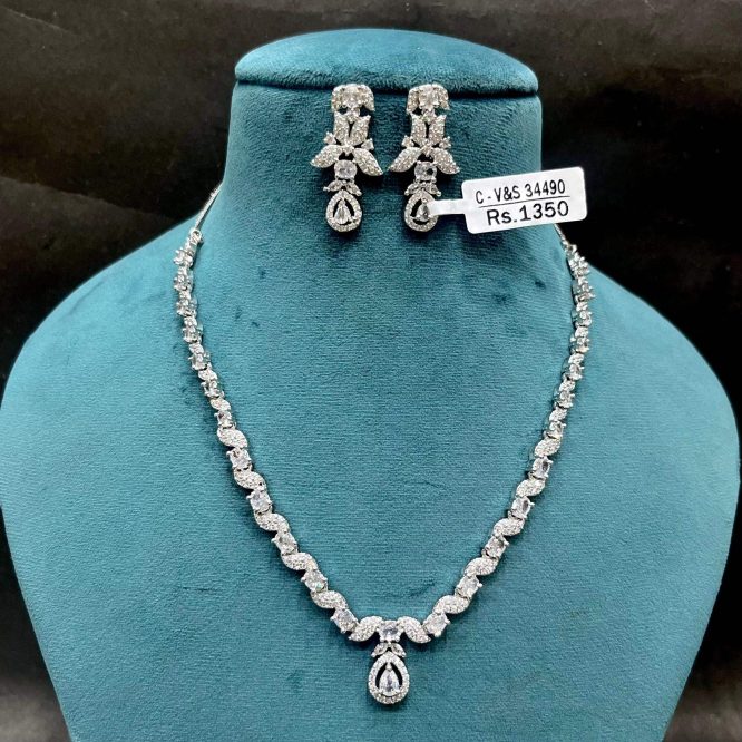 Zircon Necklace Set
