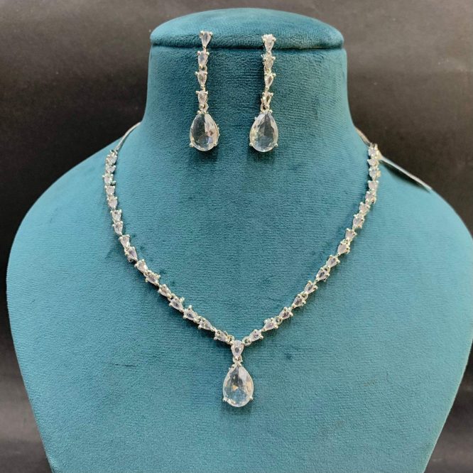 Zircon Necklace Set