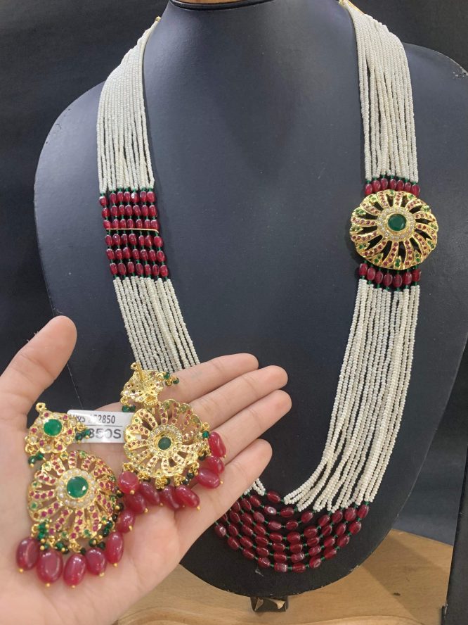 Jadau Rani haar