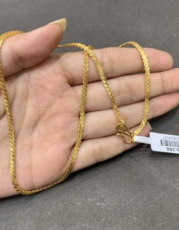Golden Colour Premium Chain