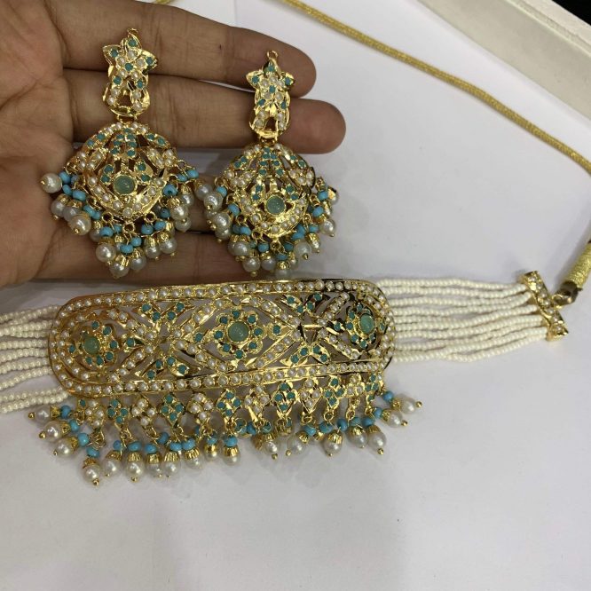 Jadau choker set