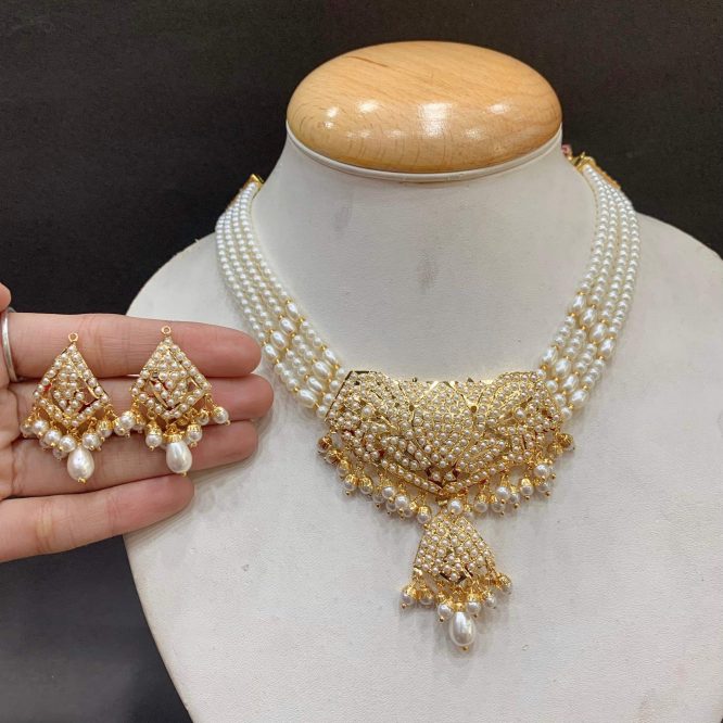 Jadau Necklace set