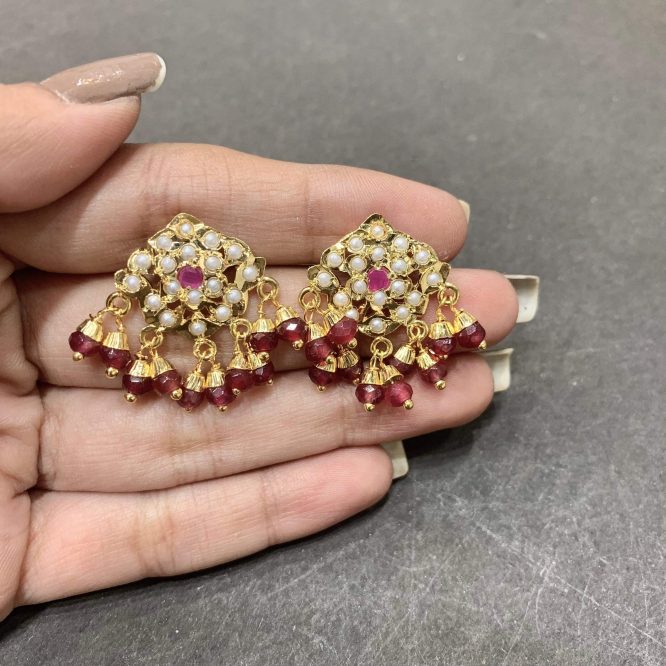 Jadau studs