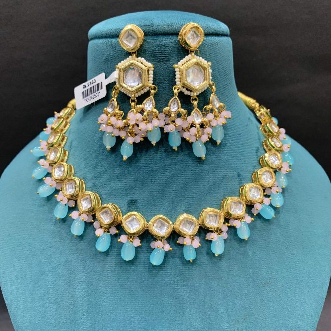 Kundan necklace set