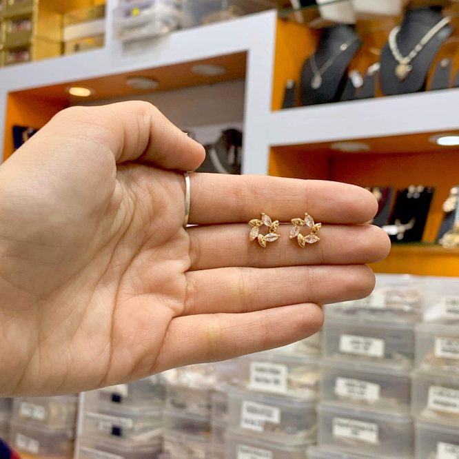 Zircon Earring