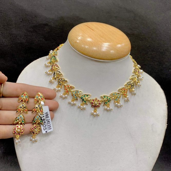 Jadau necklace set