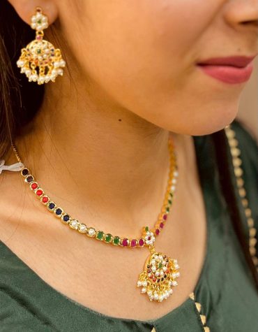 Jadau necklace set