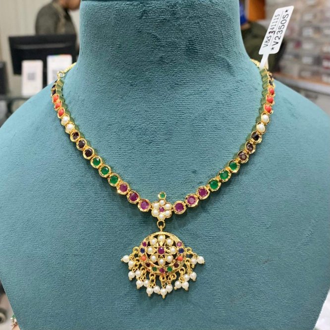 Jadau necklace set