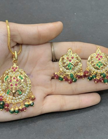 Jadau Pendant Set 84915