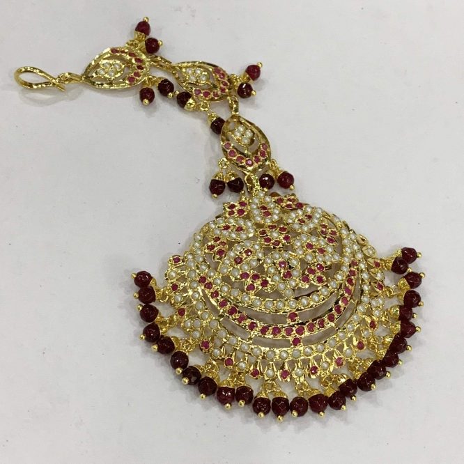 Jadau Tikka