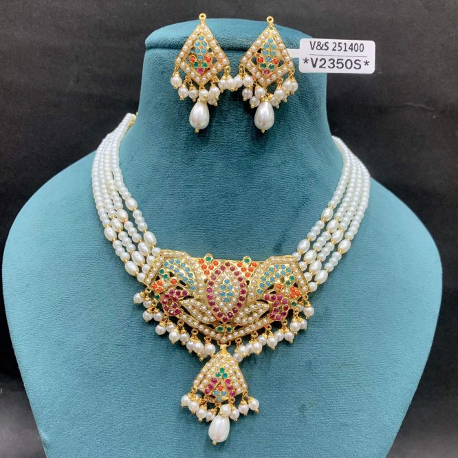 Jadau Necklace set