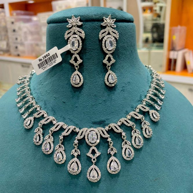 Zircon Drop Necklace Set