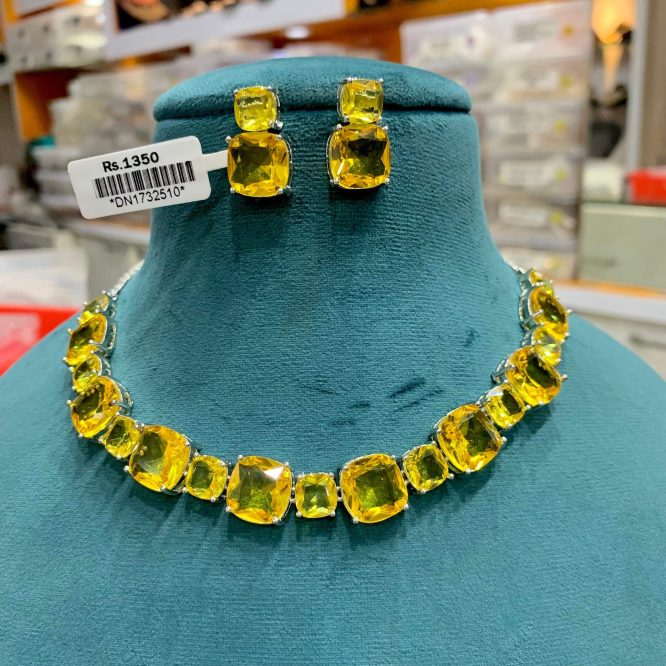 Silver-Plated Yellow Zircon Necklace Set