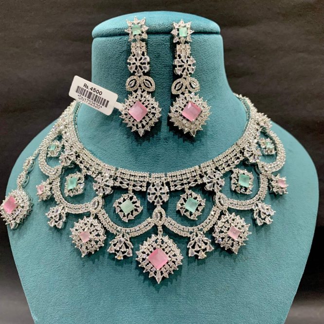 Zircon Necklace Set