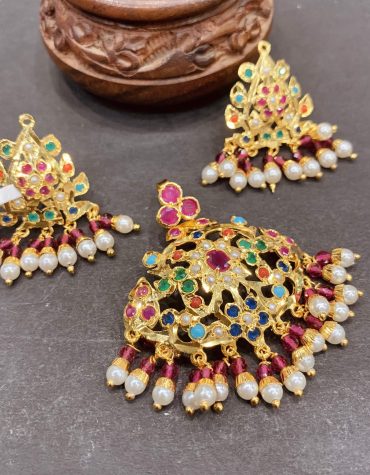 Jadau pendant set 785935
