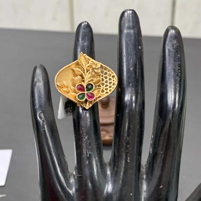 Antique Ring 2947232