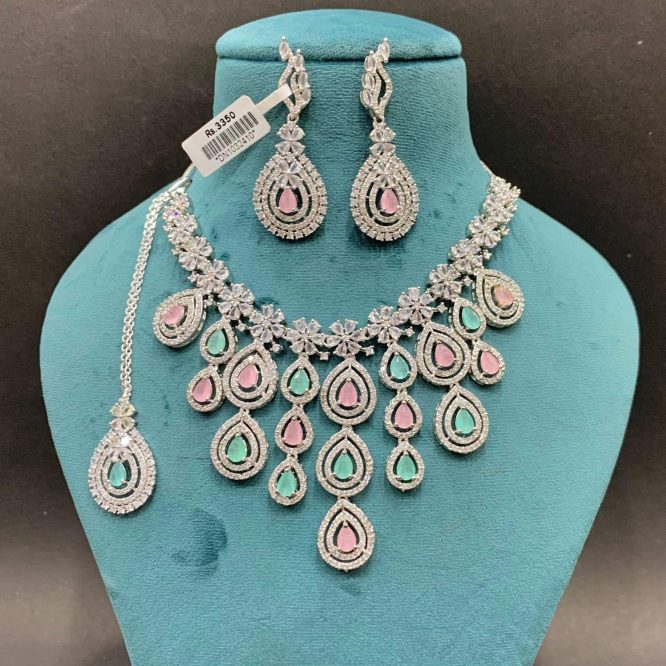 Zircon Necklace Set