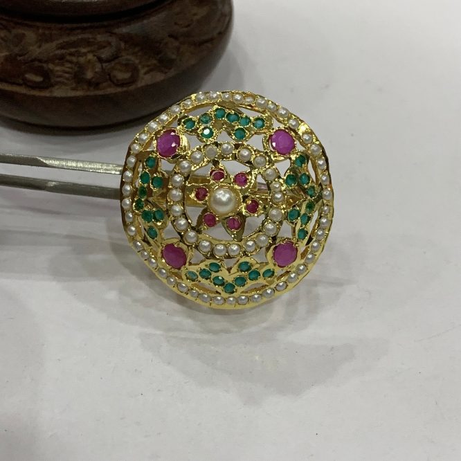 Jadau Ring