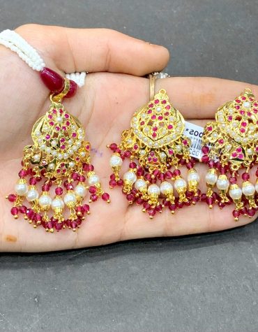 Jadau Pendant Sets