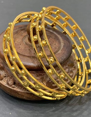 Gold Platted Bangles 677665