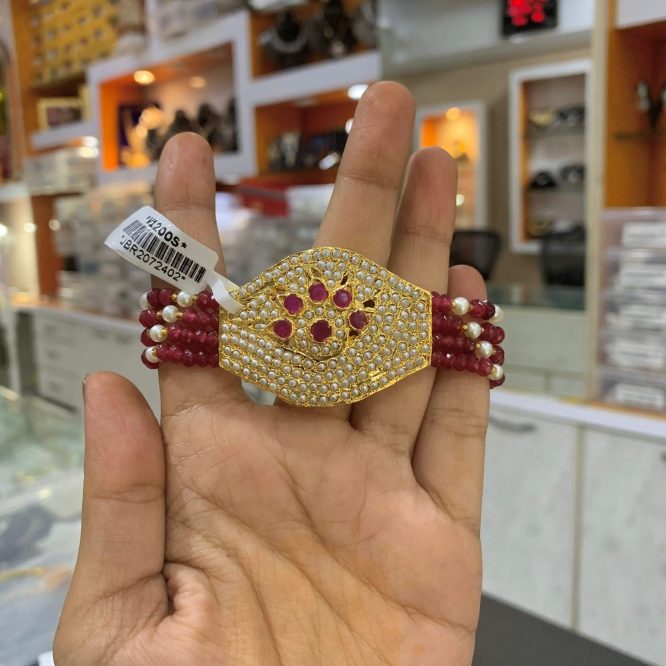 Jadau Pearl Bracelet
